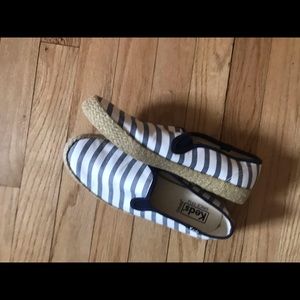 Keds size 7, white/navy blue striped slip ons.